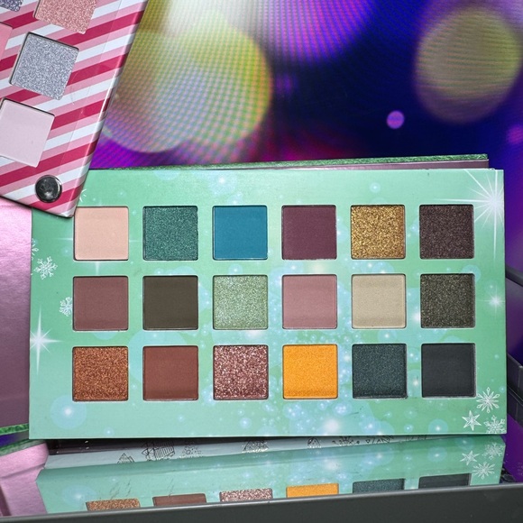 I Heart Revolution - ELF Movie 4 Eyeshadow Palette Set ~ BNIB - Picture 2 of 5